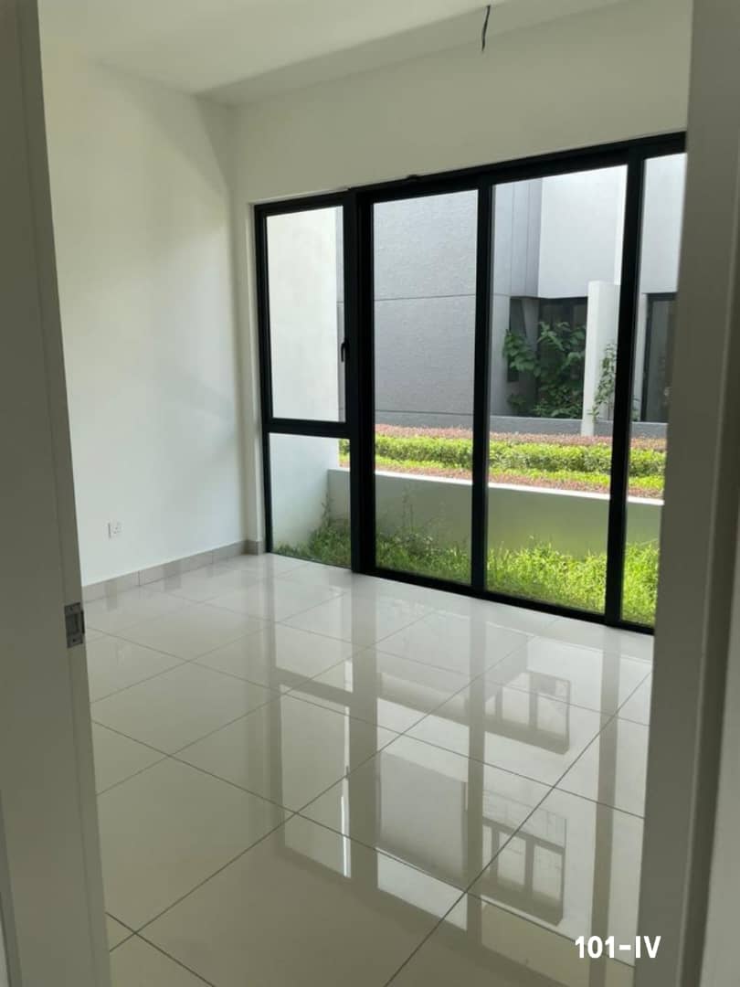 Brand New Unit Luxura Residence 257 Ivie - photo 5