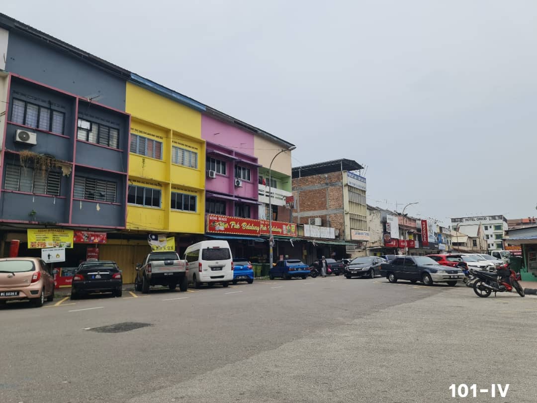 Port Klang Lorong Cungah 22x75 4 Storey Shoplot - photo 4
