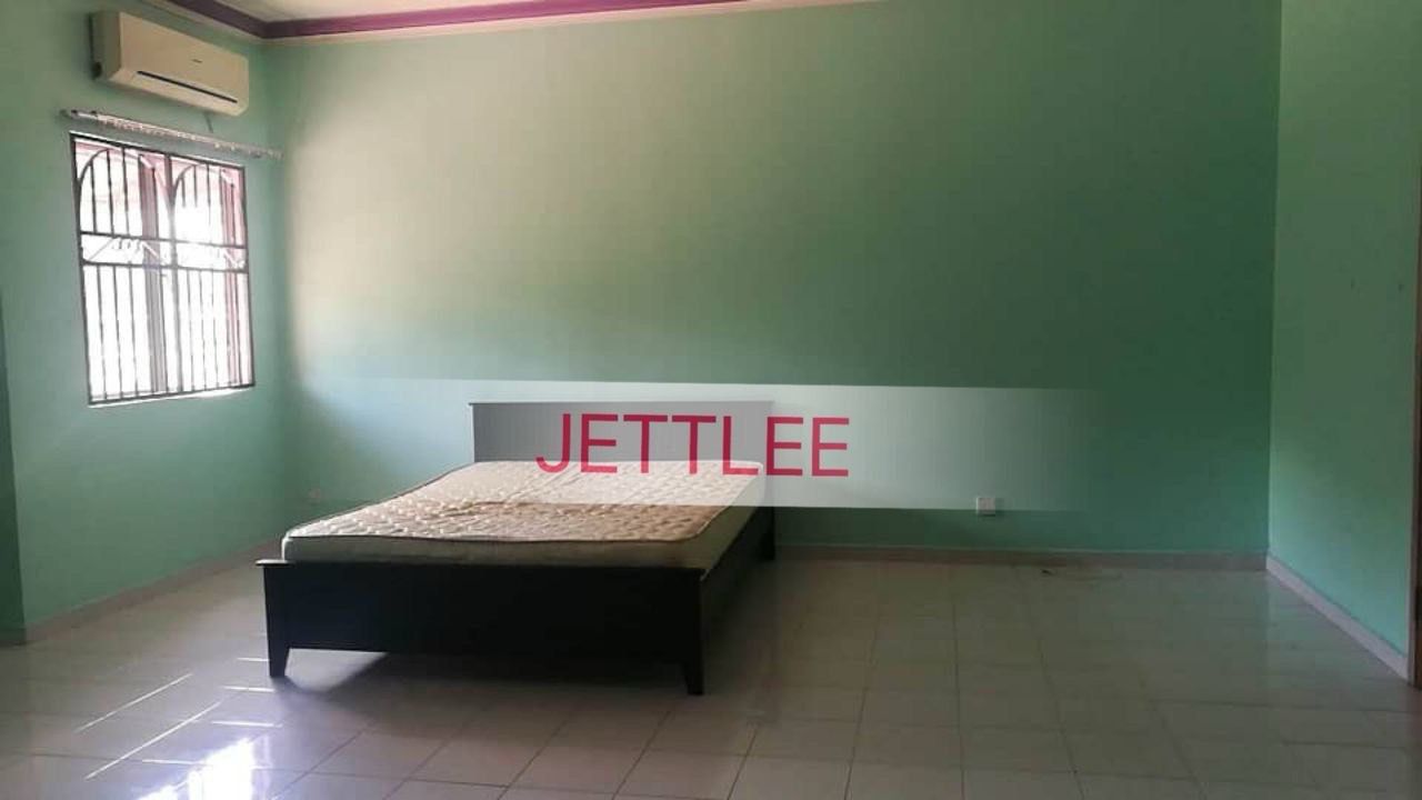 Facing Field Bukit Tinggi 22x70 Tom Lee - photo 7