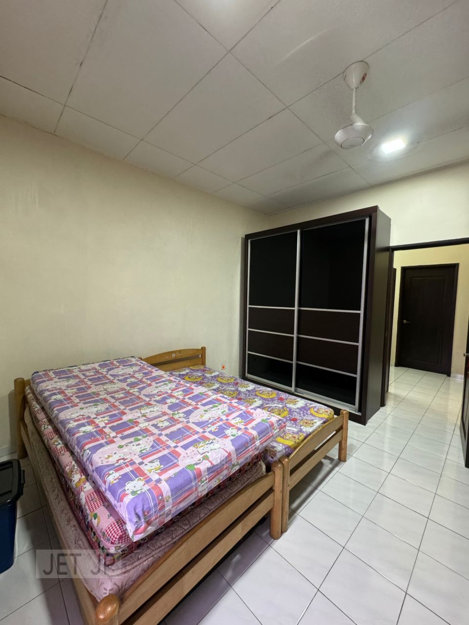 Partial Furnished Bandar Botanic Joanne - photo 9