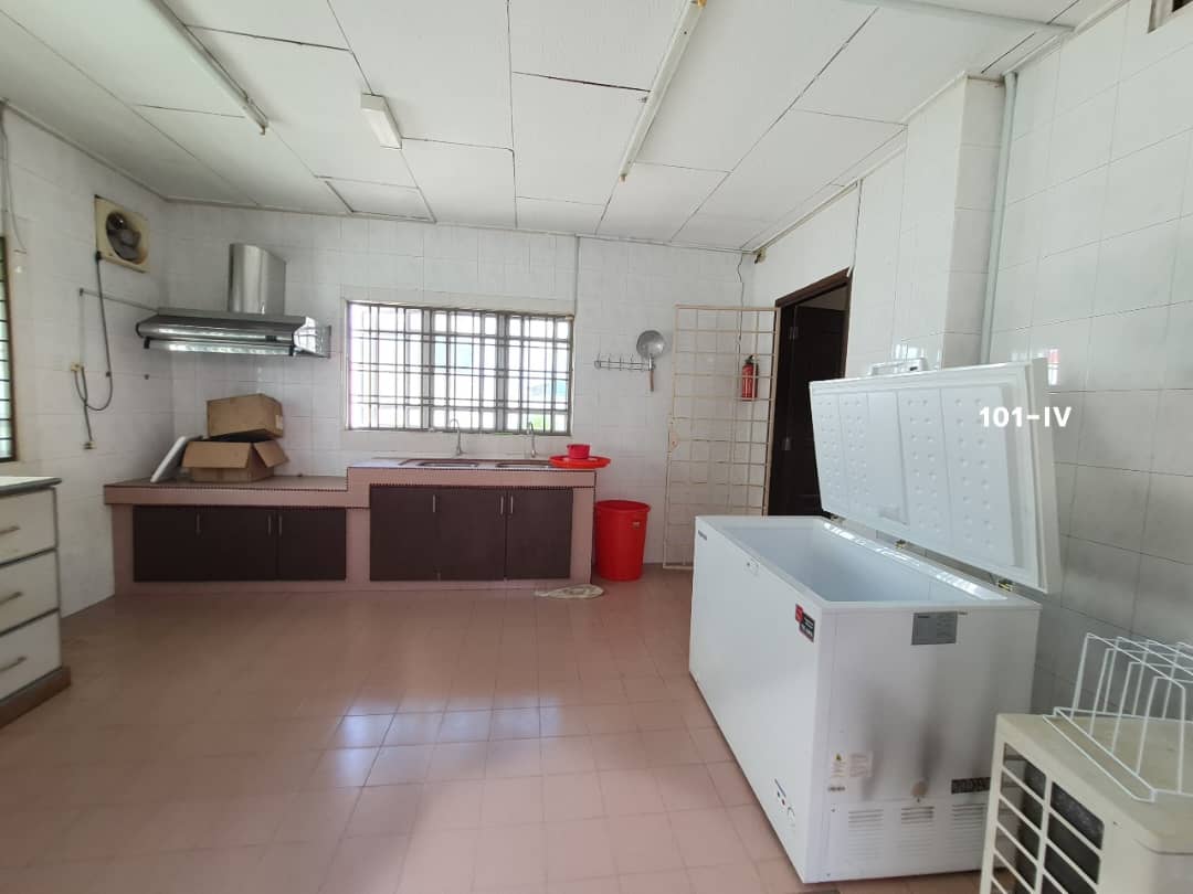 Single Storey Bungalow House Ivie - photo 12