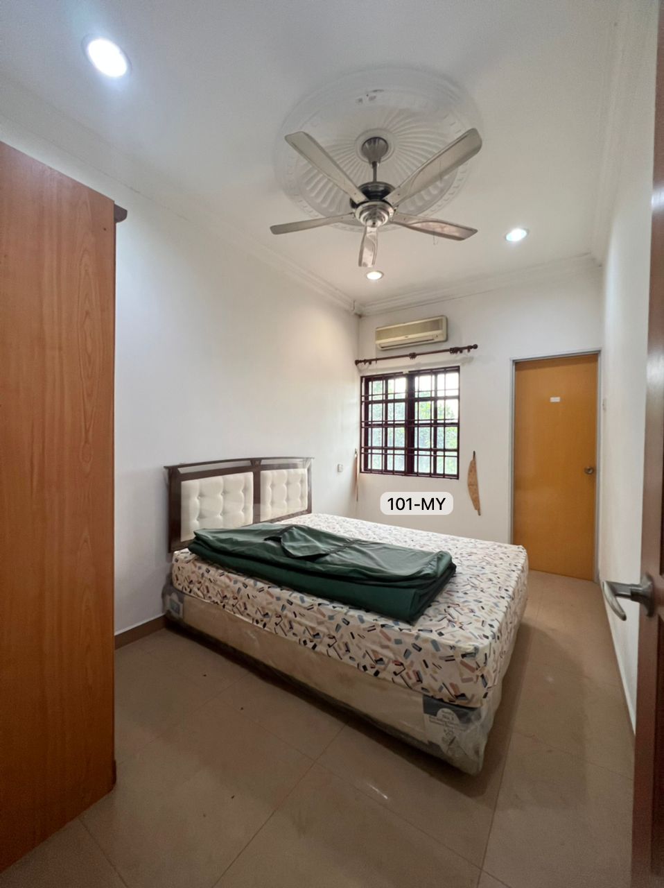 Limited Big Corner Lot Taman Berkeley Klang - photo 13