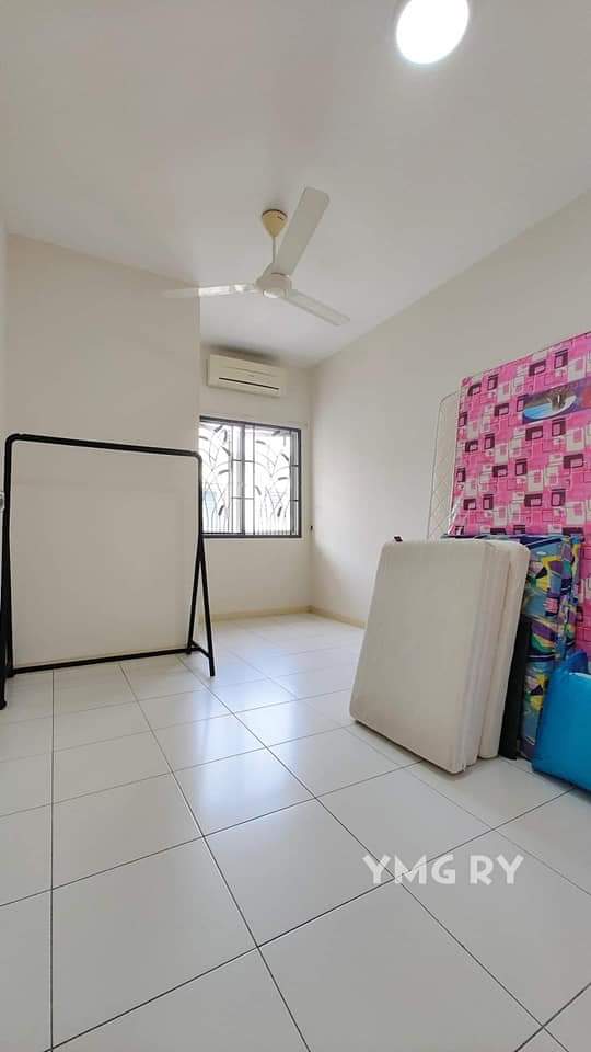 Bandar Botanic Akasia 20x70 Klang Tip Top Conditio - photo 9