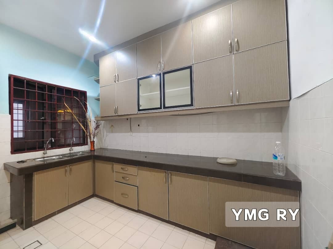 Taman Raja Nong Bunga Raya Klang Partial Furnished - photo 4