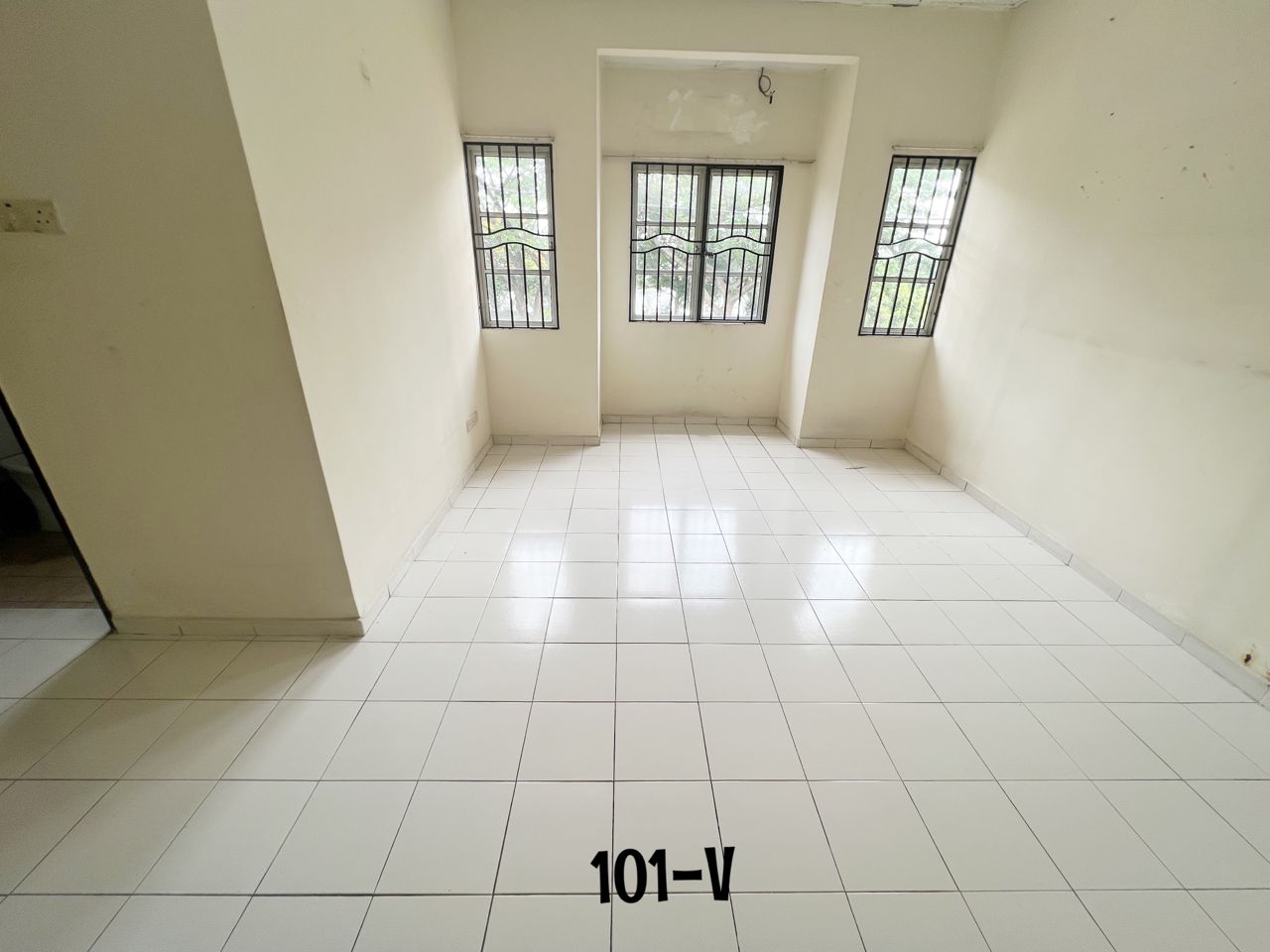 Double Storey Bandar Puteri, Klang - photo 4