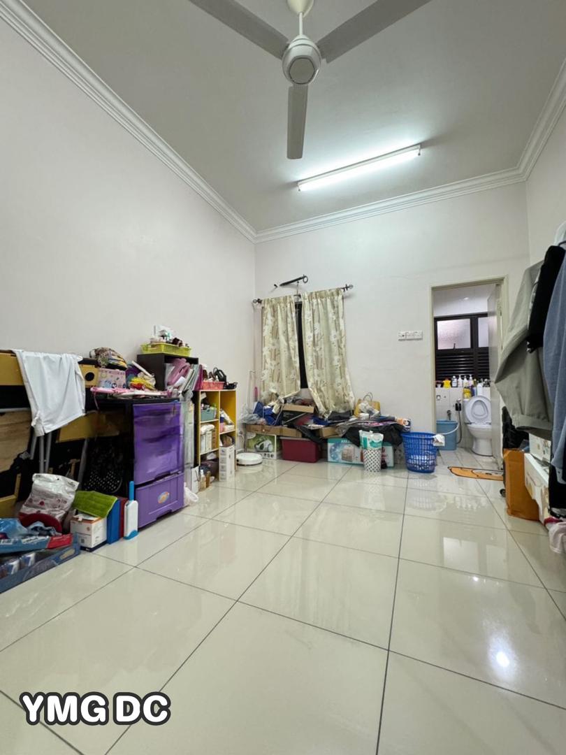 Double Storey Kota Bayuemas Klang - photo 4