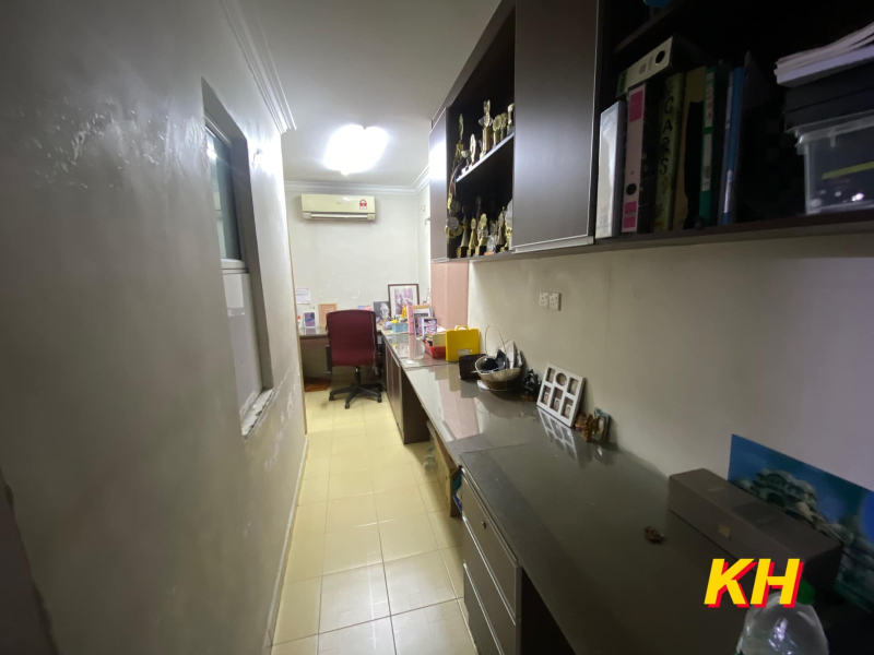 Jenaris Botanic Klang Renovated House - photo 3