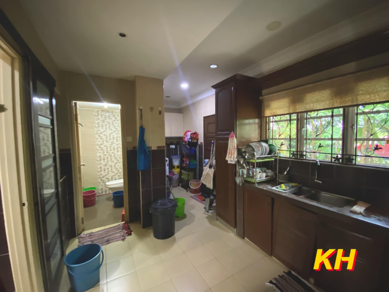 Jenaris Botanic Klang Renovated House - photo 5