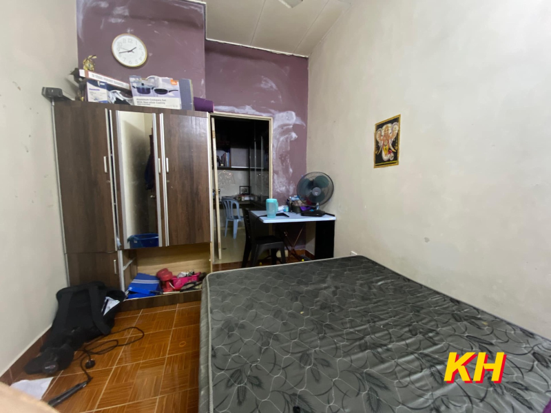 Jenaris Botanic Klang Renovated House - photo 8