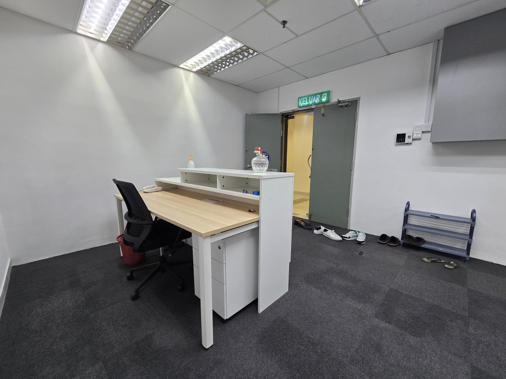 Intan Millennium Square Corporate Office Tmn Intan - photo 2