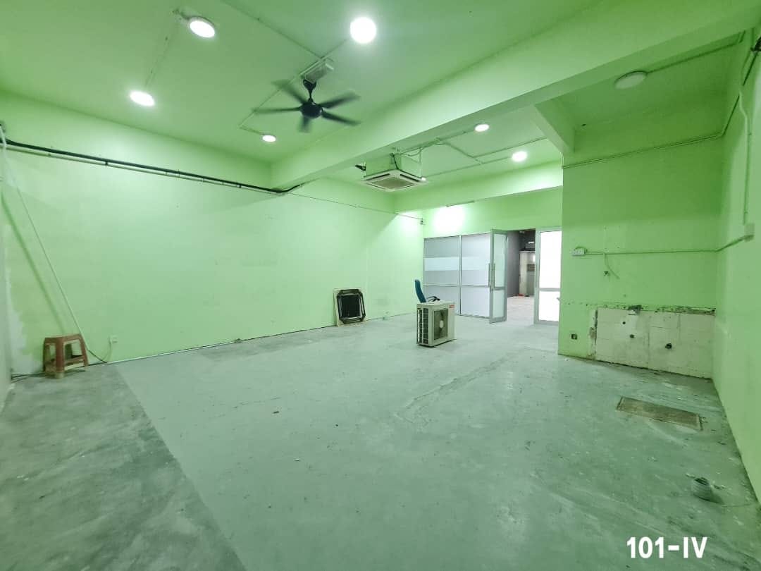 Bukit Tinggi 2 Shoplot Klang Nr to Police Station - photo 4