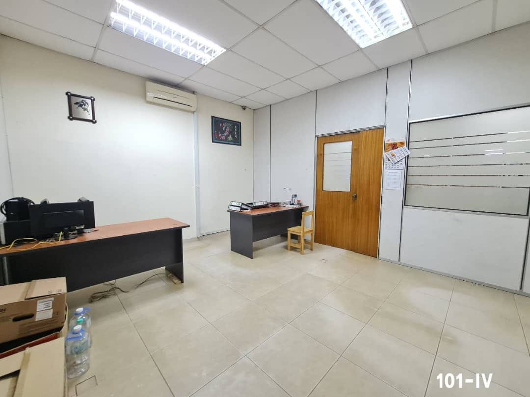 Bukit Tinggi 2 Shoplot Klang Nr to Police Station - photo 7