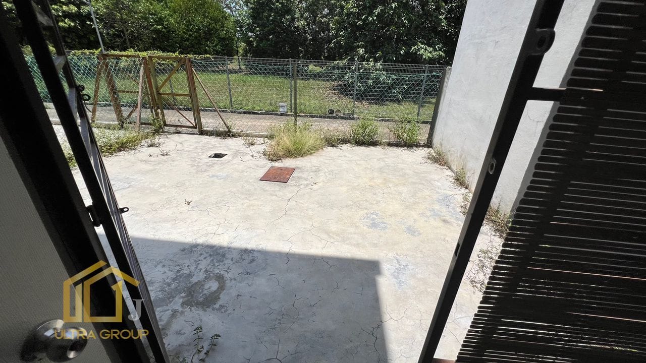 Jalan Mahligai, Saron 1 Bdr Bukit Raja Klang - photo 2