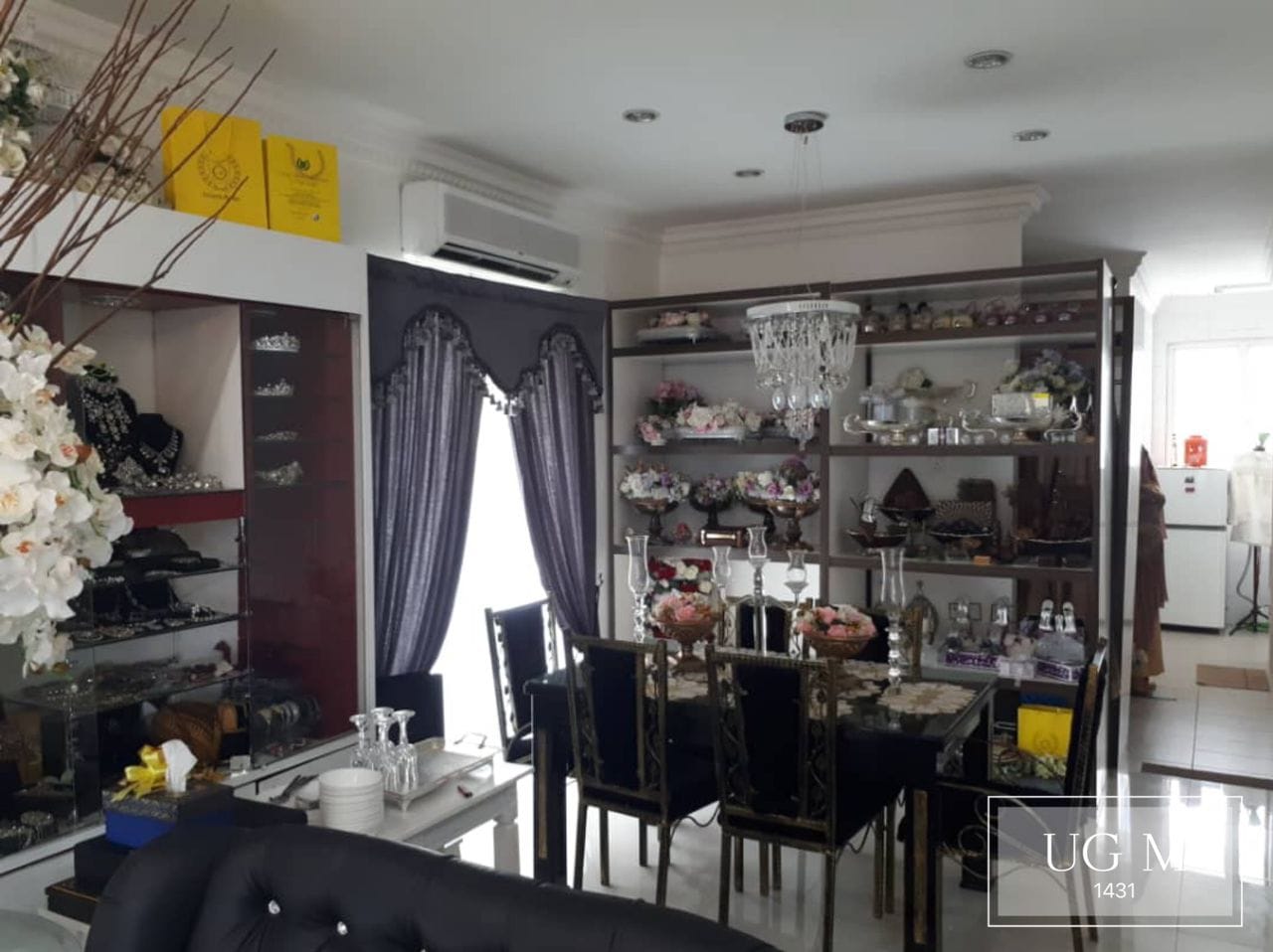 Anjung Sari, Setia Alam 3 Sty Endlot House Klang - photo 2