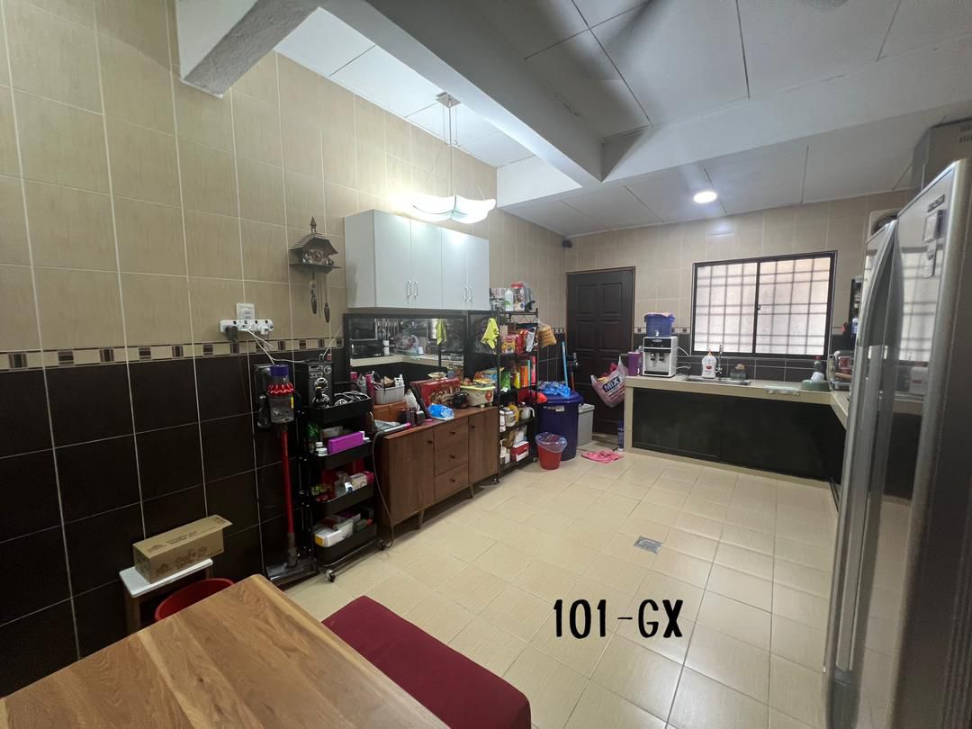 Double Storey Bandar Bukit Raja Zapin, Klang - photo 3