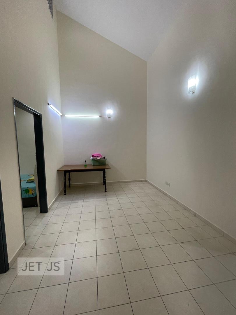 Bayu Tinggi Bandar Bukit Tinggi 2 Storey Klang - photo 3