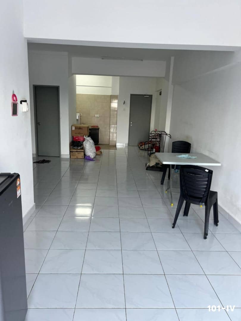 Trifolia Apartment, Taman Saga Klang - photo 5