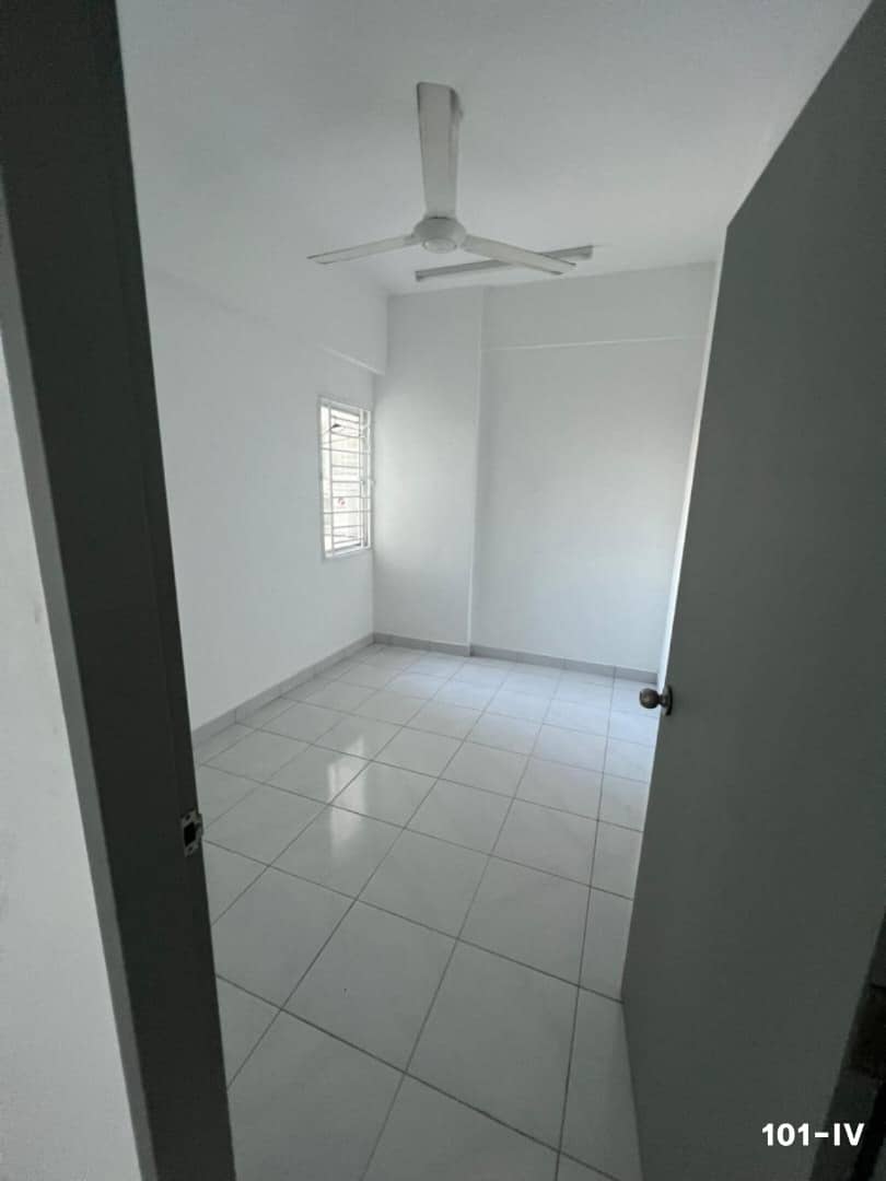Trifolia Apartment, Taman Saga Klang - photo 9