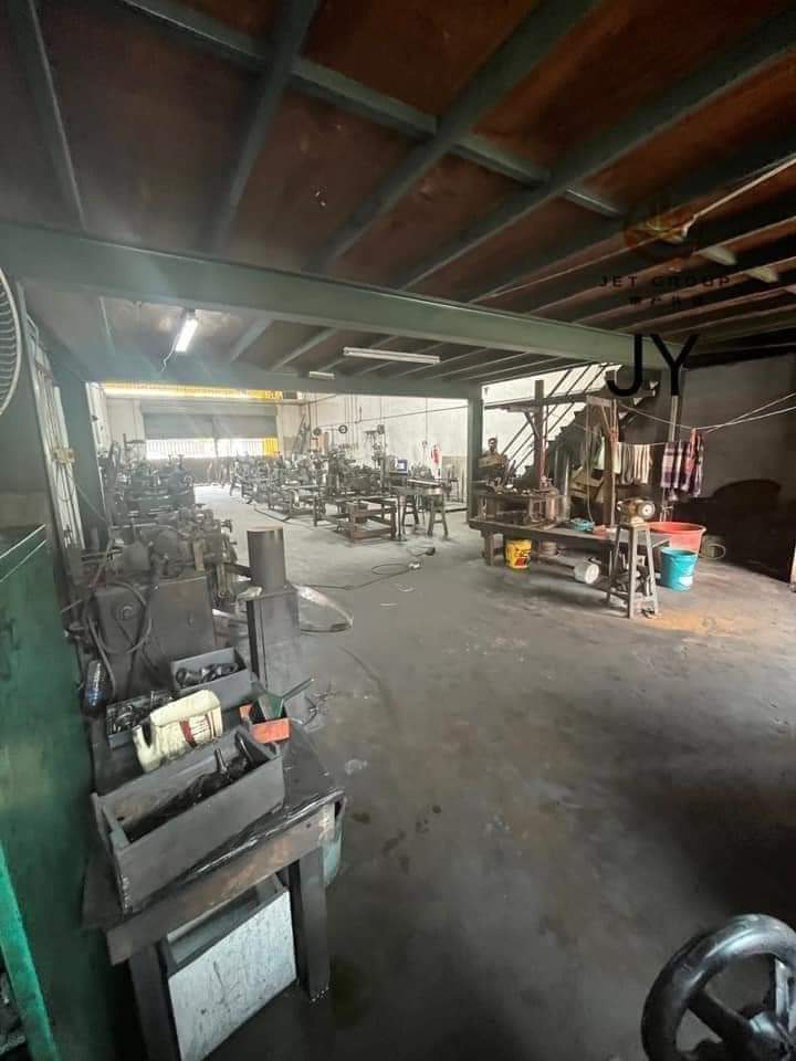 Taman Klang Utama Factory Warehouse - photo 2