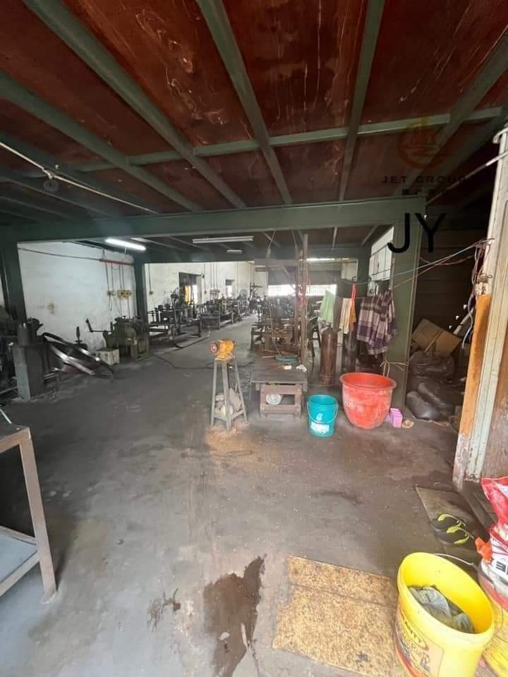 Taman Klang Utama Factory Warehouse - photo 3