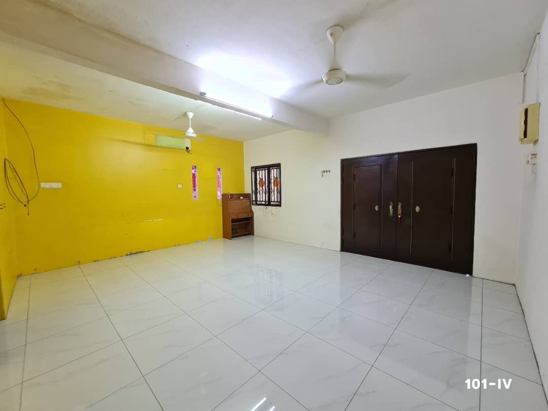 Double Storey Batu Belah Endlot House Klang - photo 3