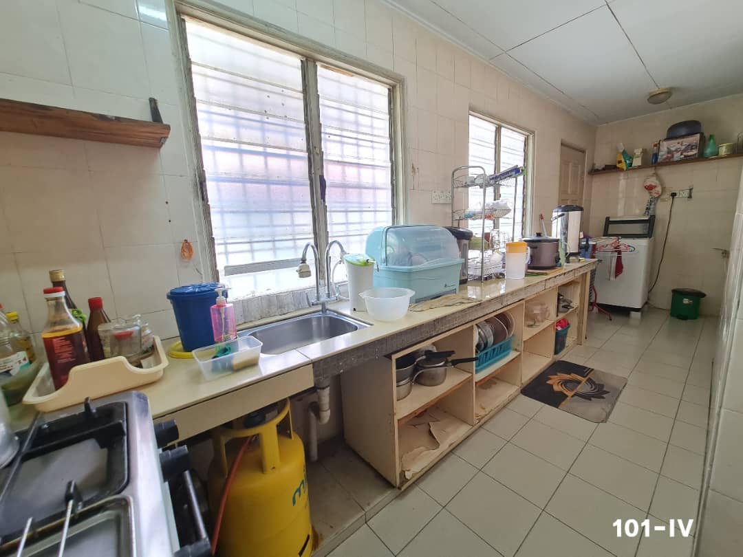 Bandar Botanic Klang Double Storey House - photo 5