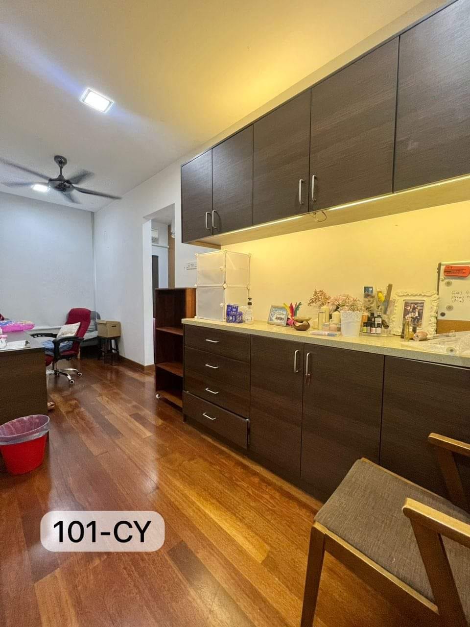 2 Sty Bungalow House With Private Swimming Pool - photo 6