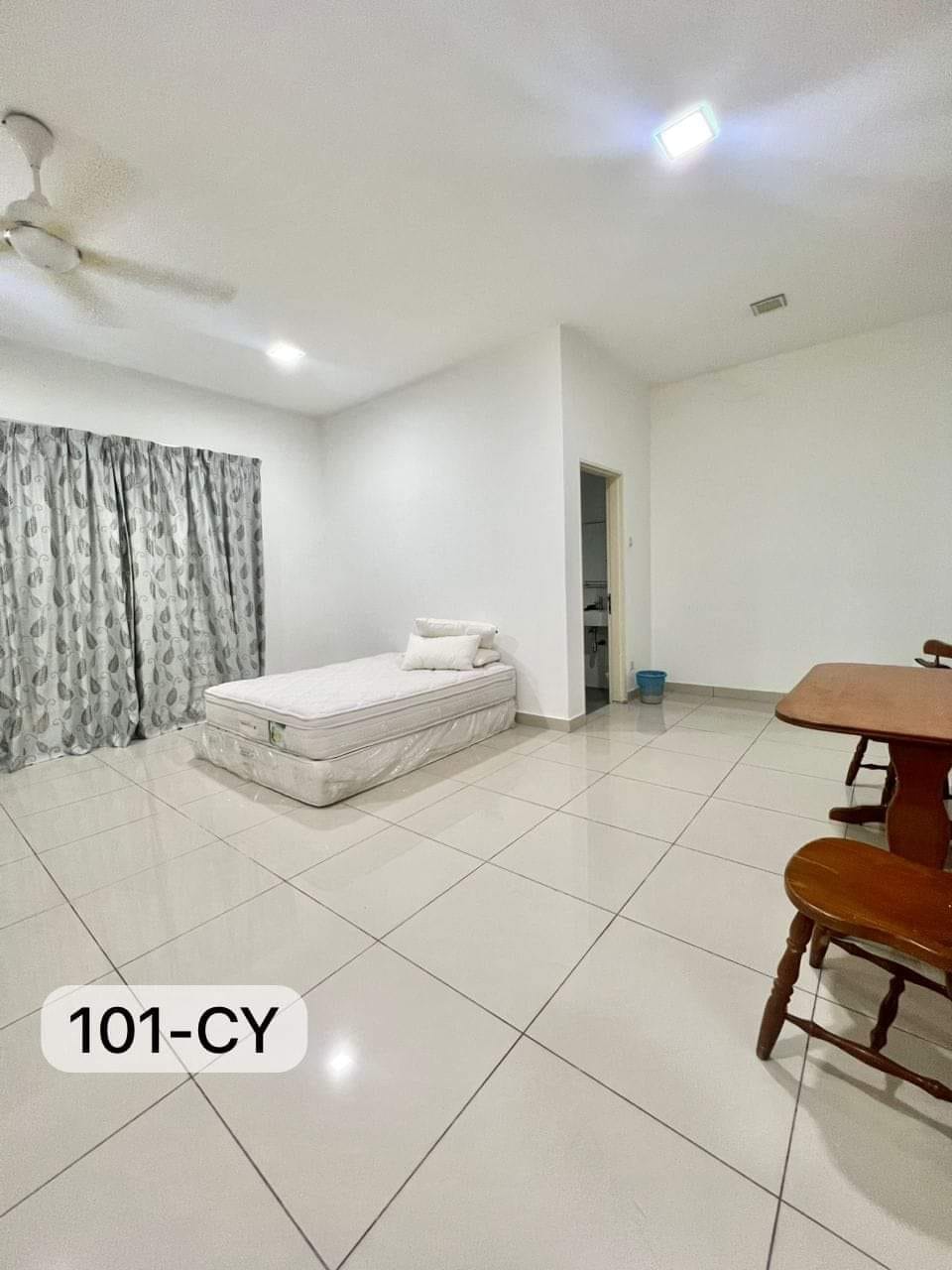 2 Sty Bungalow House With Private Swimming Pool - photo 7