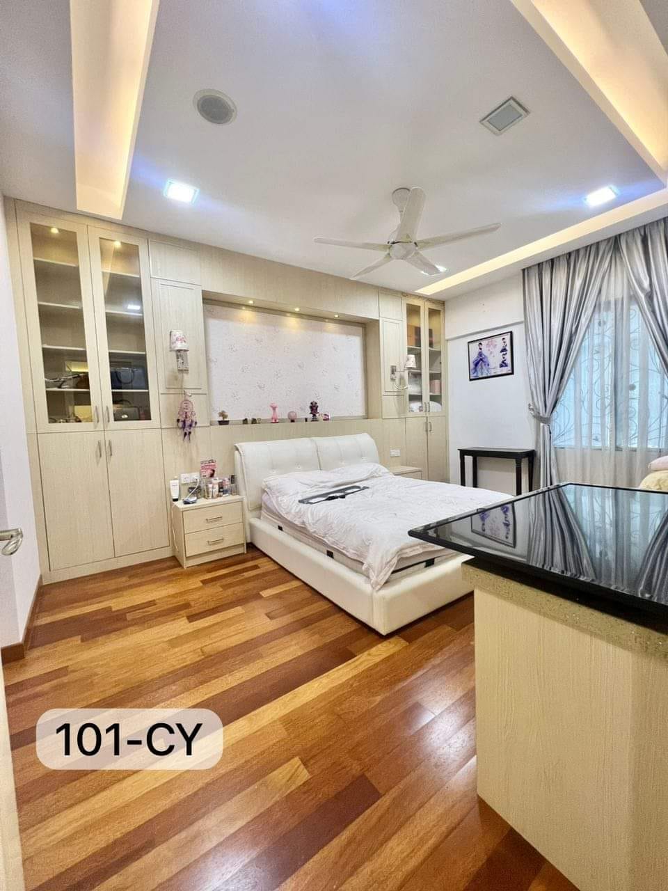 2 Sty Bungalow House With Private Swimming Pool - photo 8