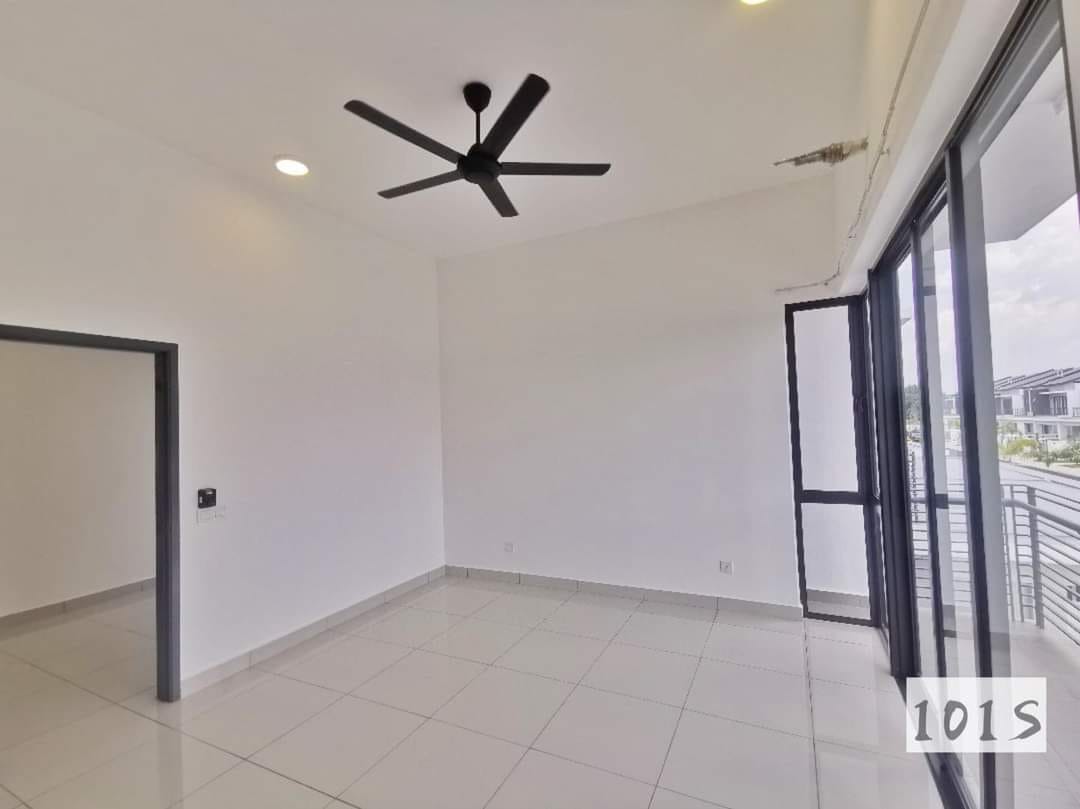 Double Sty Robin Residences Bandar Rimbayu Klang - photo 2