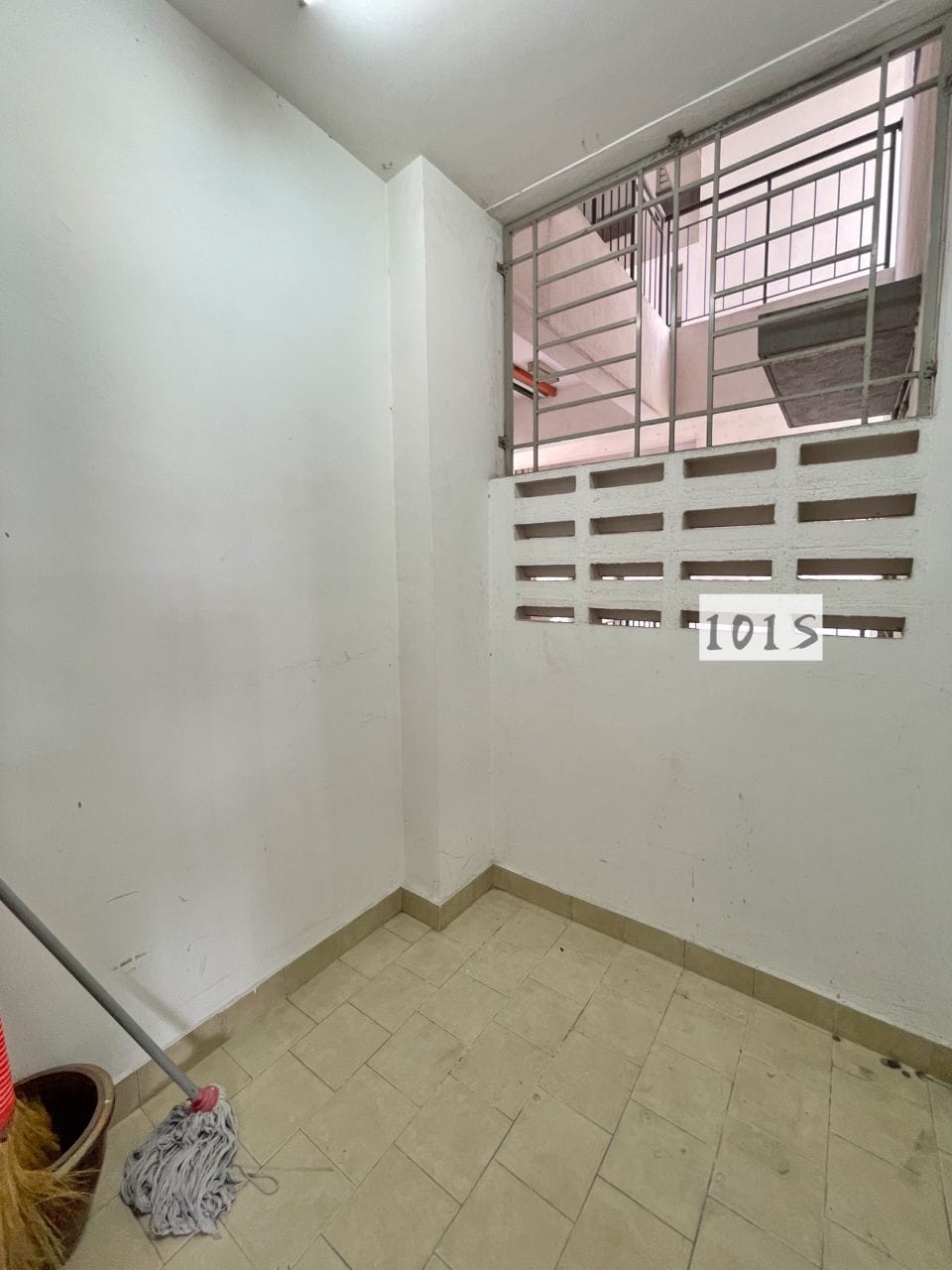 Lagoon Suite Condo Kota Kemuning Klang - photo 2