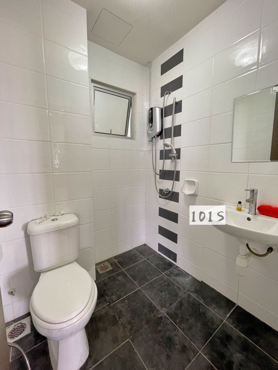 Lagoon Suite Condo Kota Kemuning Klang - photo 8