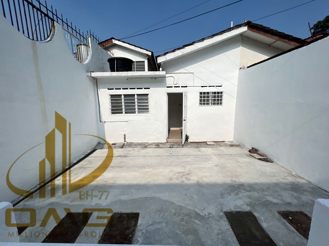Newly Painted Tepi Sungai Single Storey Klang - photo 7