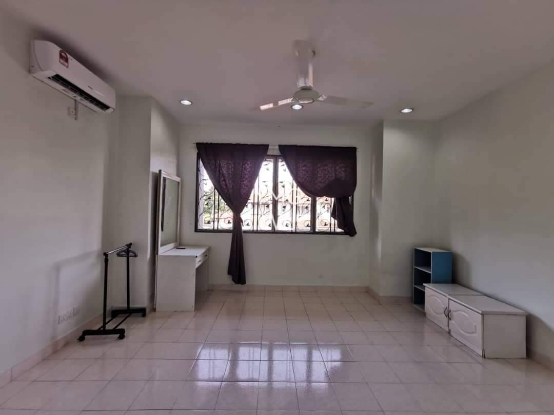 Bandar Parkland Double Storey House Klang - photo 3