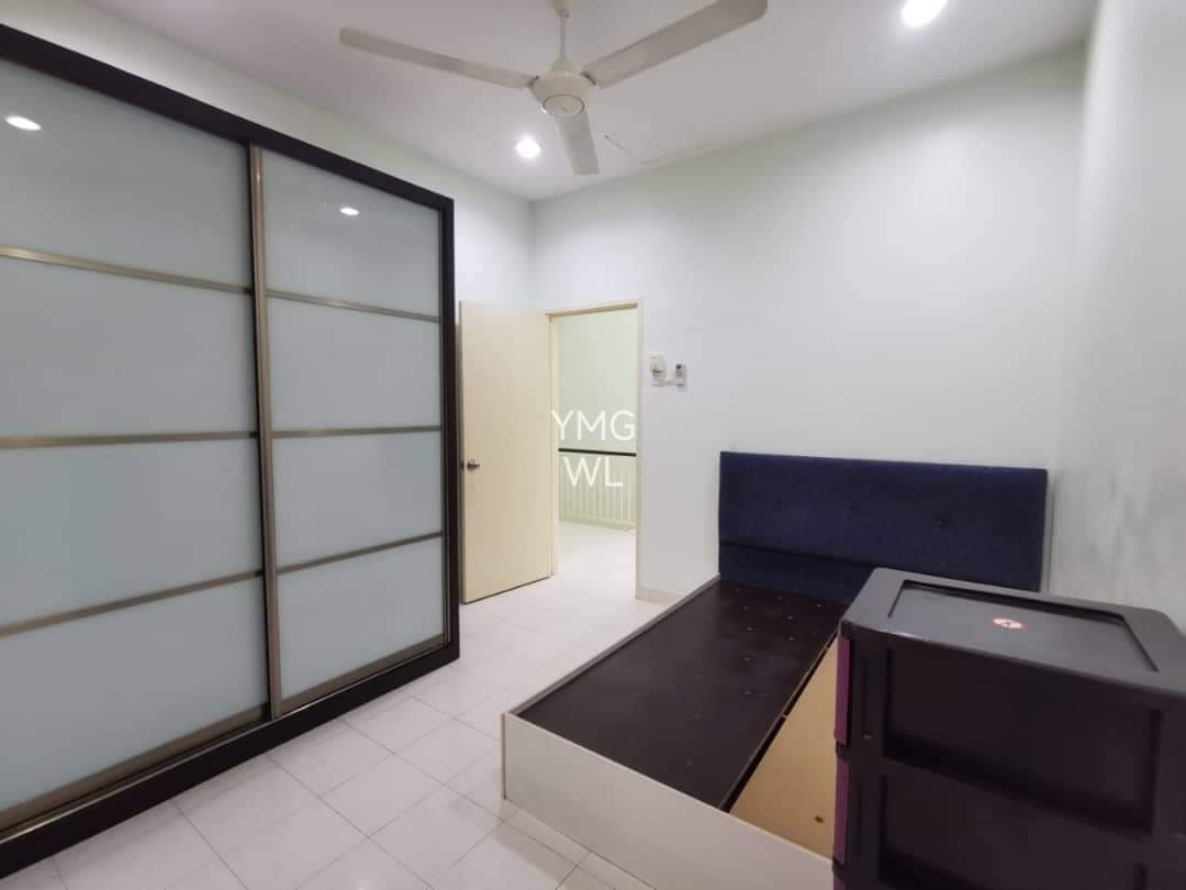 Bandar Parkland Double Storey House Klang - photo 6