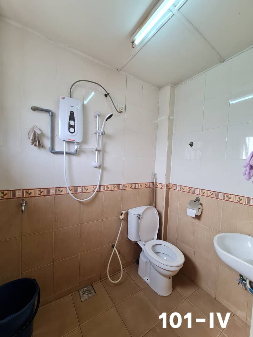 Teluk Pulai Double Storey Corner House Klang - photo 9