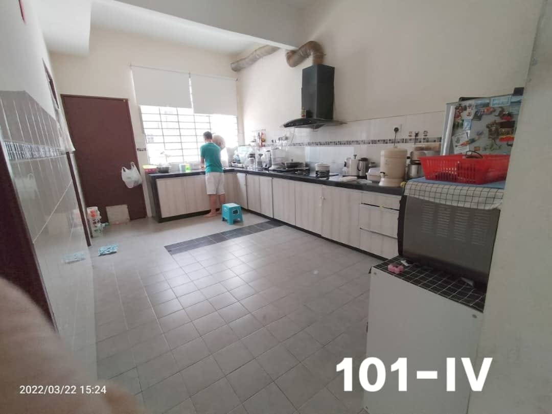 Bandar Puteri Double Storey Gated Guarded Klang - photo 4