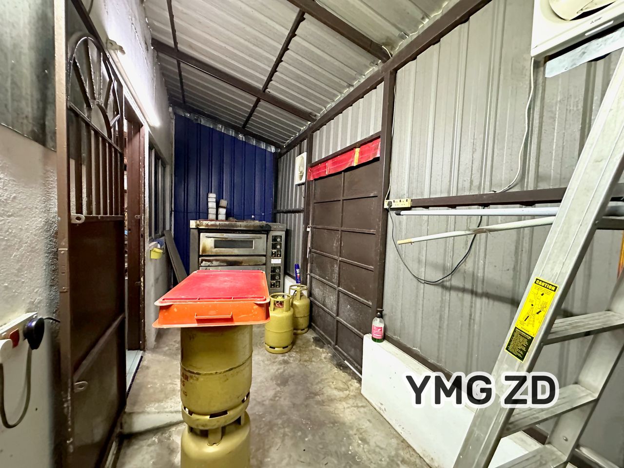 Kampung Pendamar Double Storey Klang - photo 6