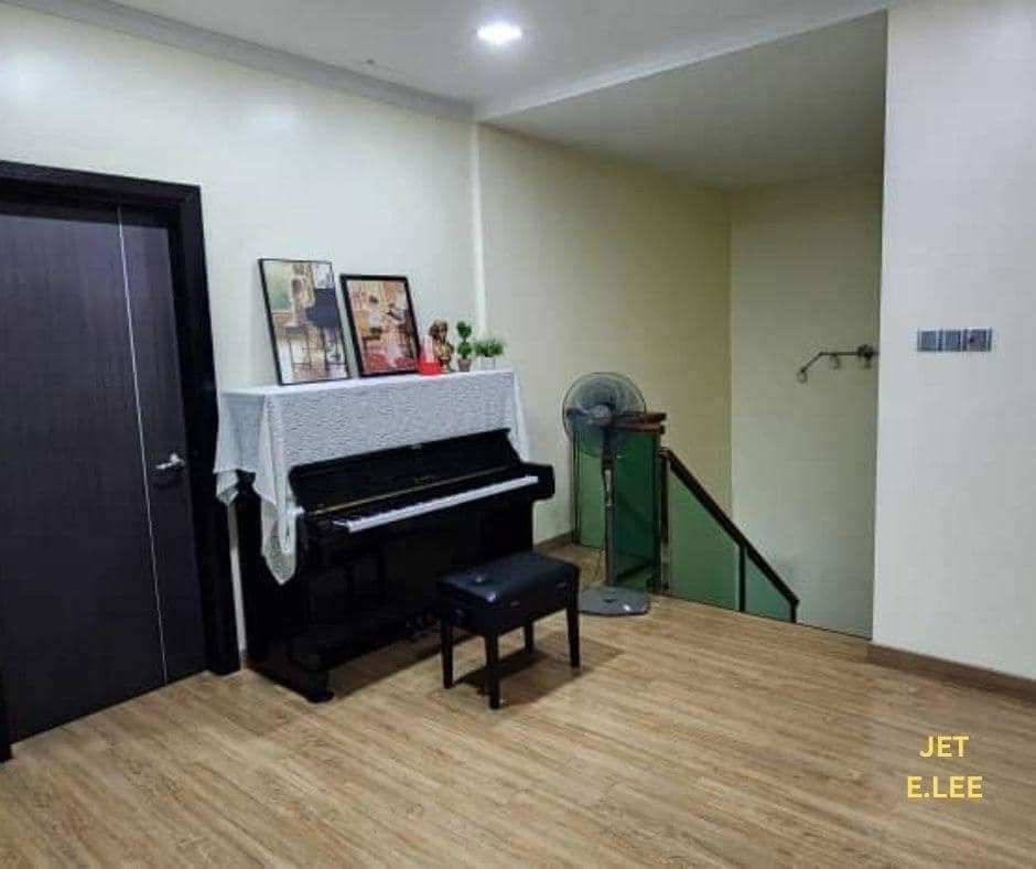 Batu Belah Meru Double Storey Corner House Klang - photo 3