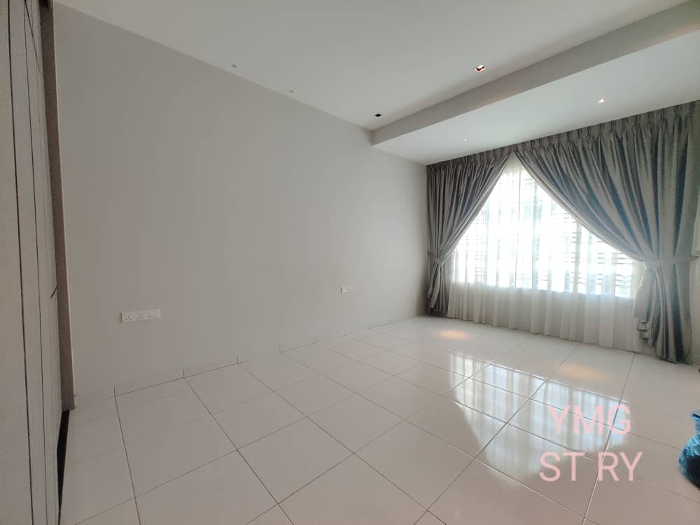 Teluk Gadong Besar 2 and A Half Storey Klang - photo 3