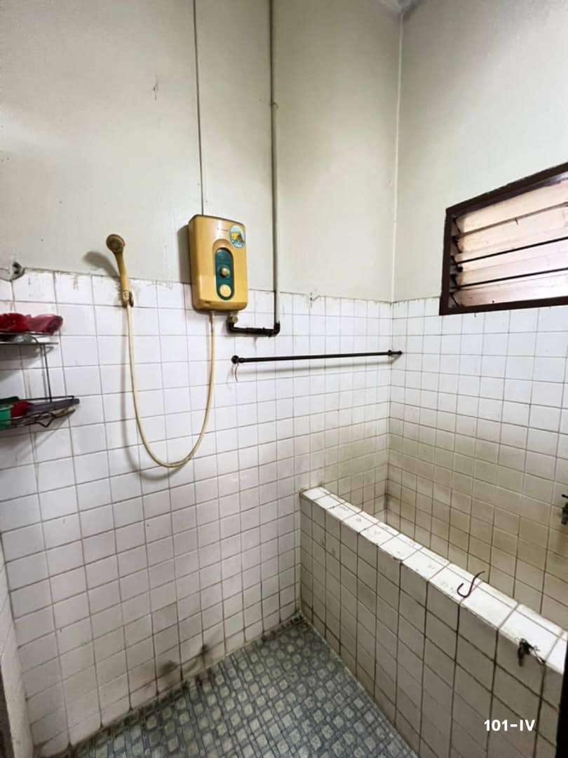 Port Klang Single Storey Endlot House - photo 9