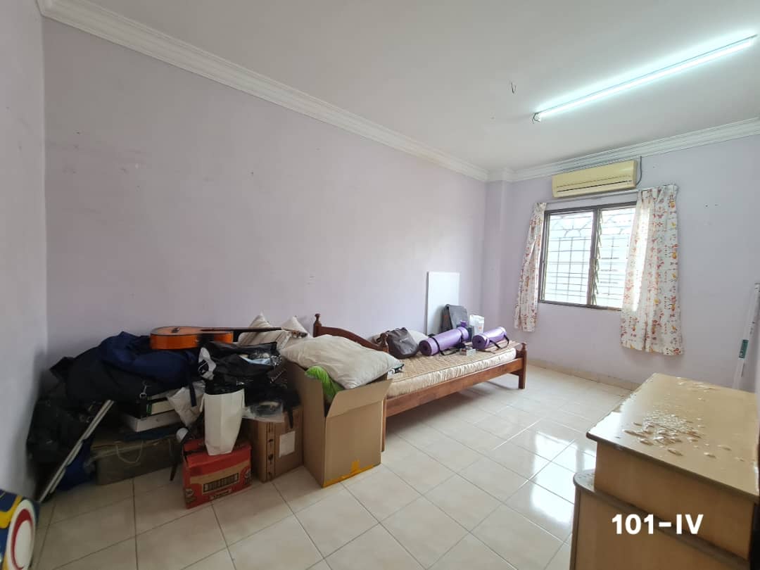Bandar Bukit Tinggi Double Storey House Klang - photo 2