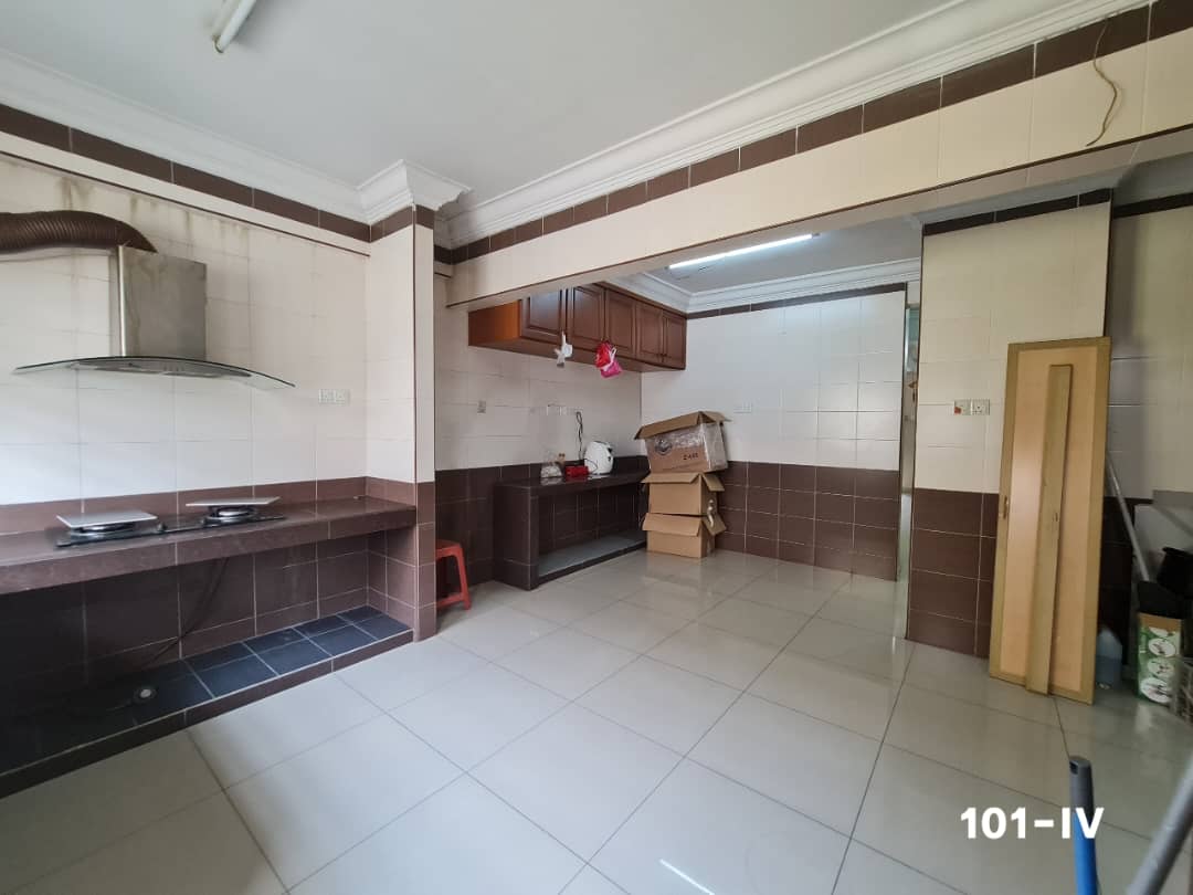 Bandar Bukit Tinggi Double Storey House Klang - photo 4