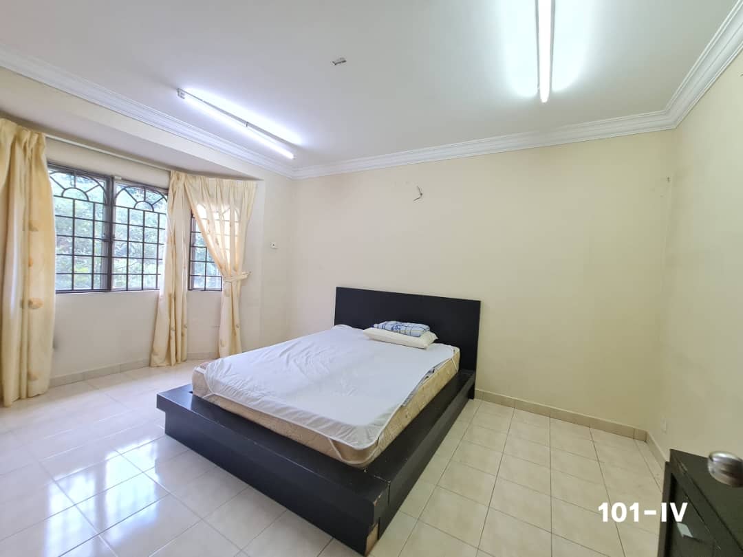 Bandar Bukit Tinggi Double Storey House Klang - photo 8