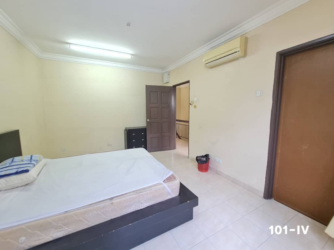 Bandar Bukit Tinggi Double Storey House Klang - photo 10