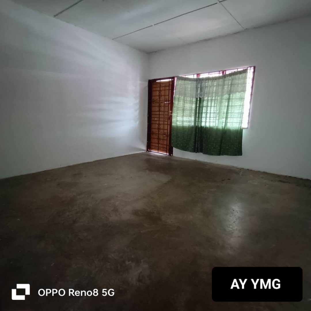 Taman Selatan Double Storey House Klang - photo 9