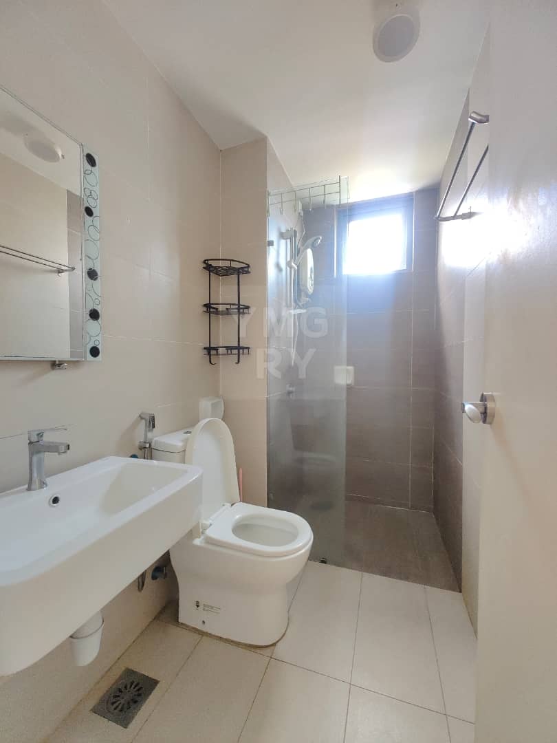 Gravit8 Kota Bayuemas Corner Unit Klang - photo 6