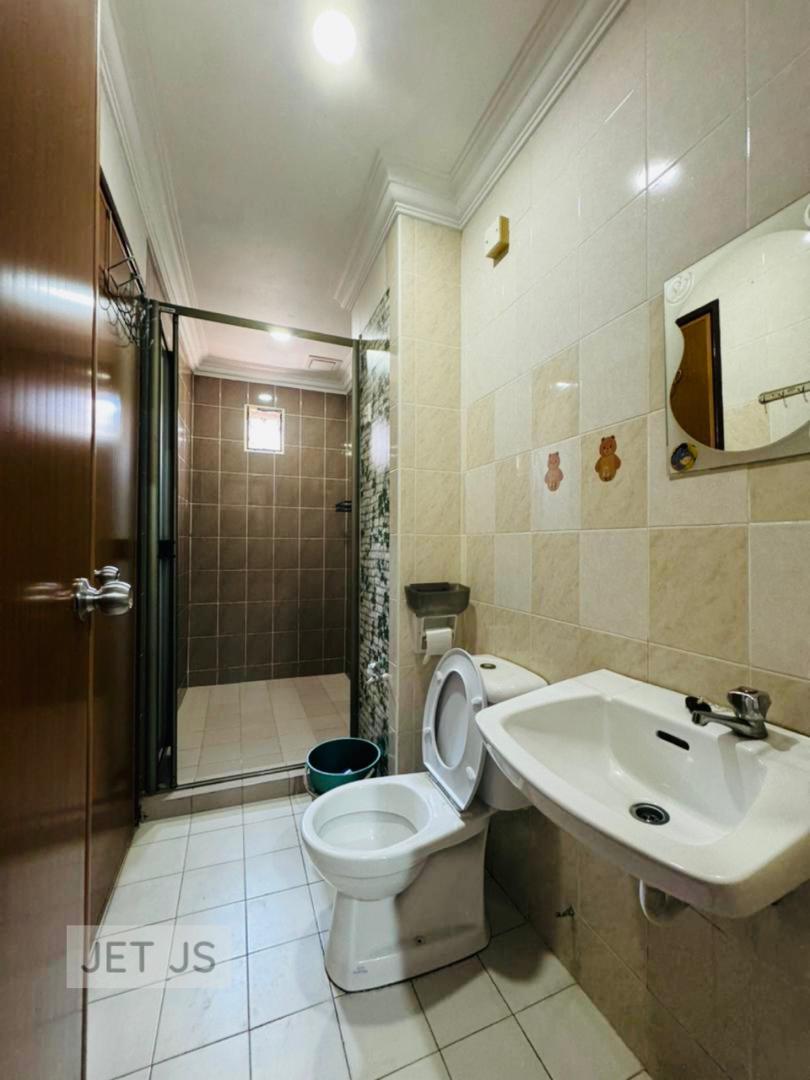 Bandar Botanic Double Storey Corner House Klang - photo 3