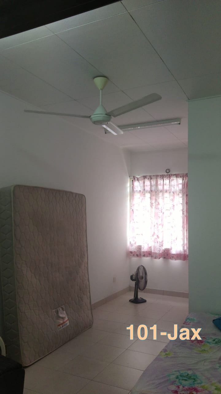 Bandar Puteri Gelang Double Storey House Klang - photo 6