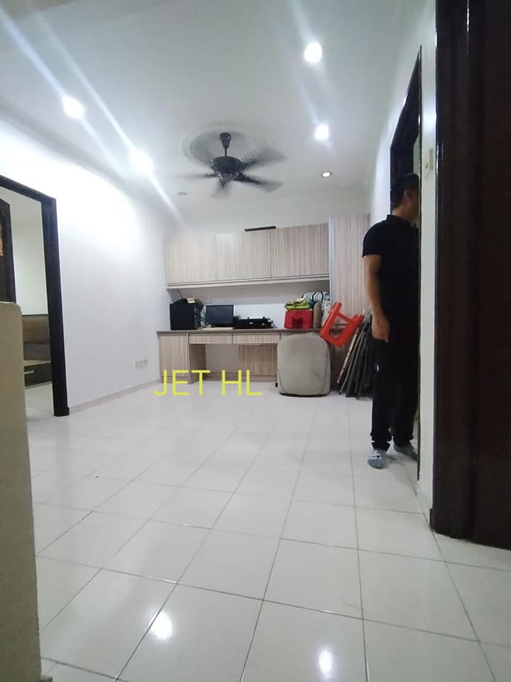 Bukit Tinggi 1 2 and A Half Sty House Klang - photo 2